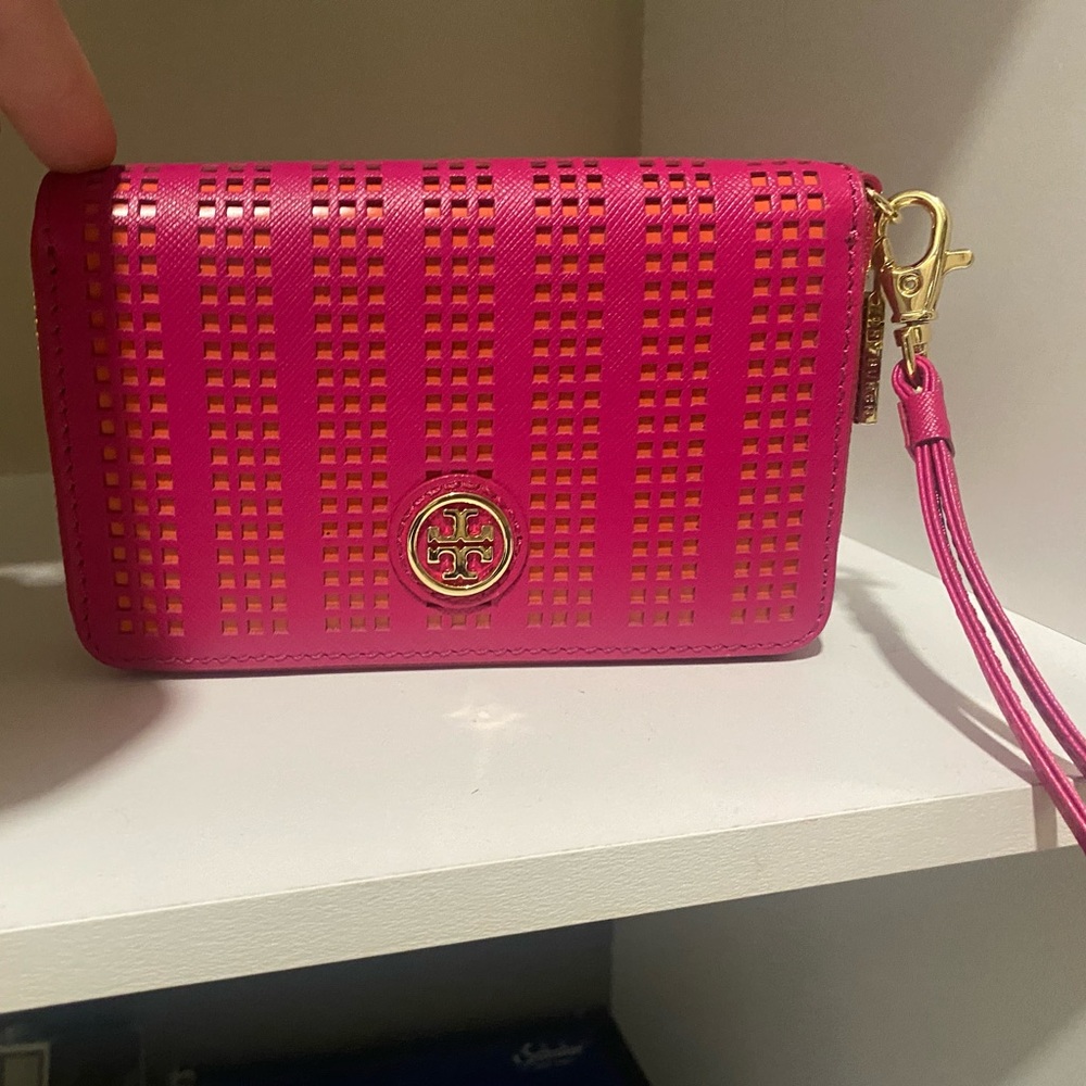 Tory Burch wallet